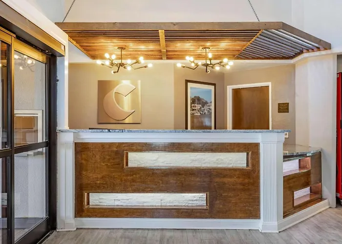 Comfort Suites Southport - Oak Island
