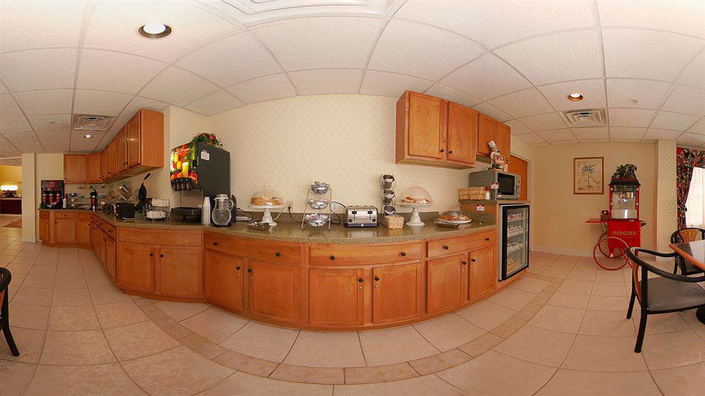 Comfort - Oak Island Hotel 3*