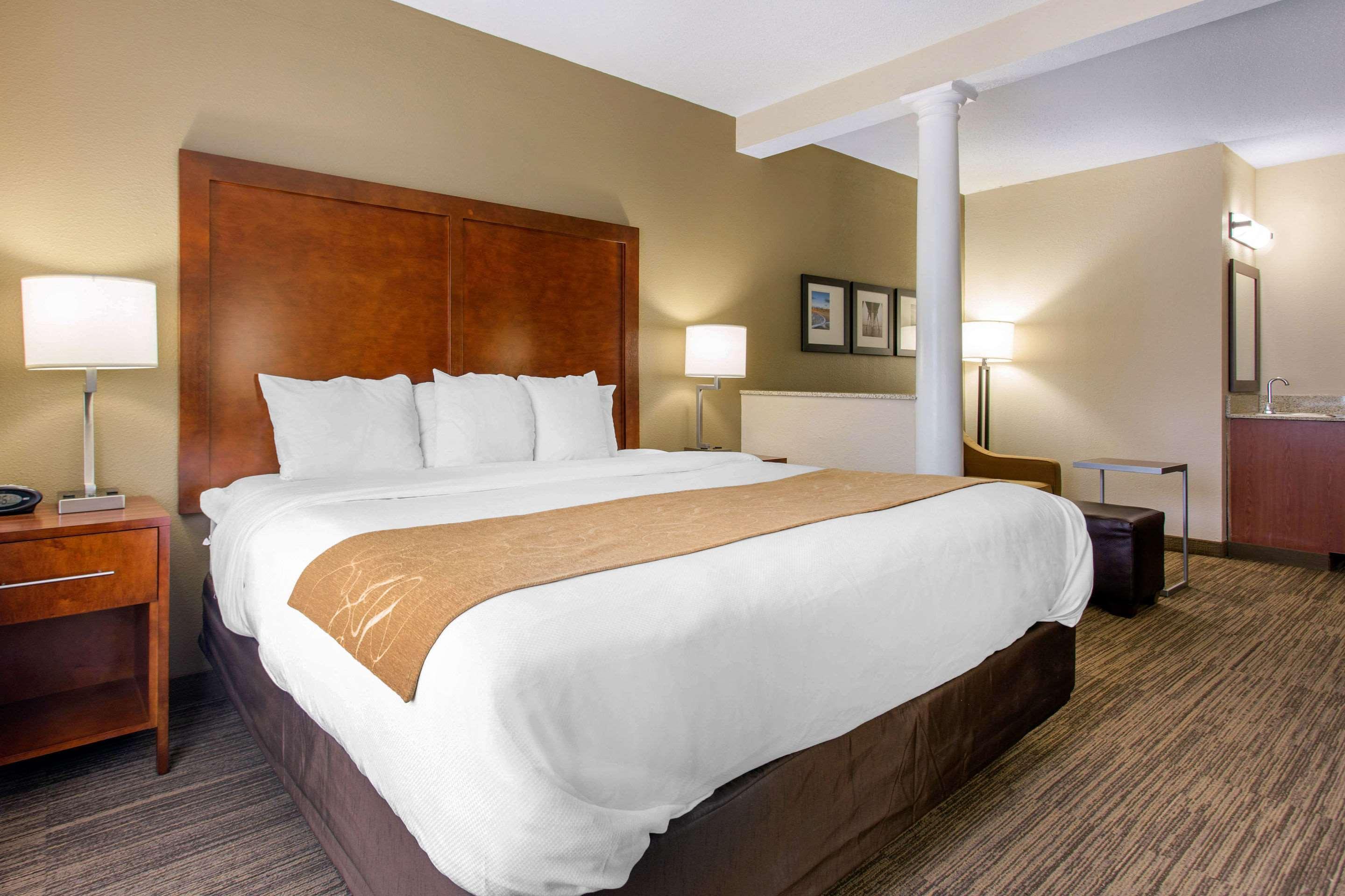 Comfort - Oak Island Hotel