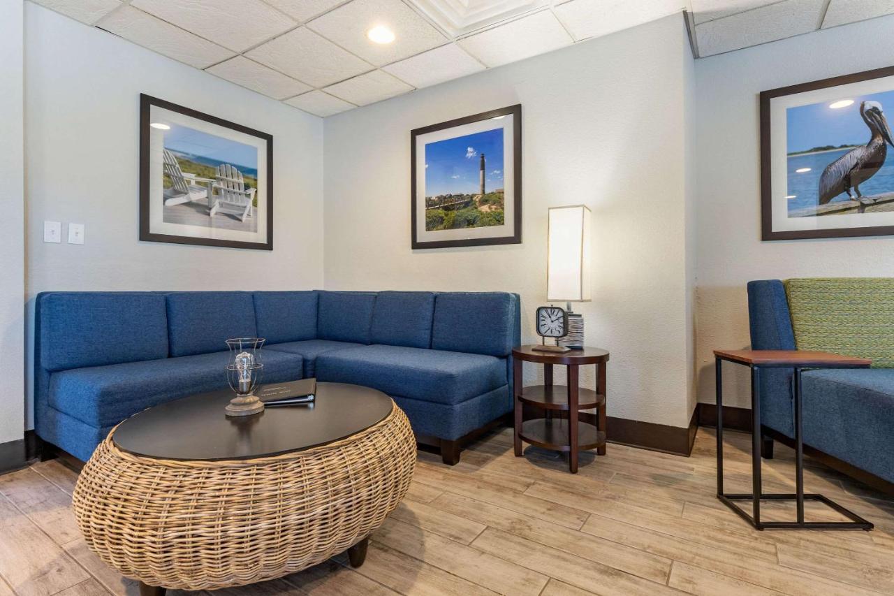 Hotel Comfort - Oak Island 3*