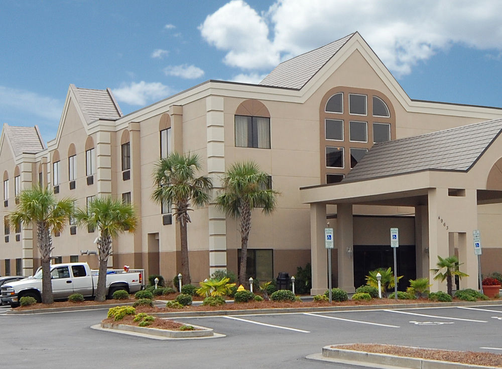 Hotel Comfort - Oak Island 3*